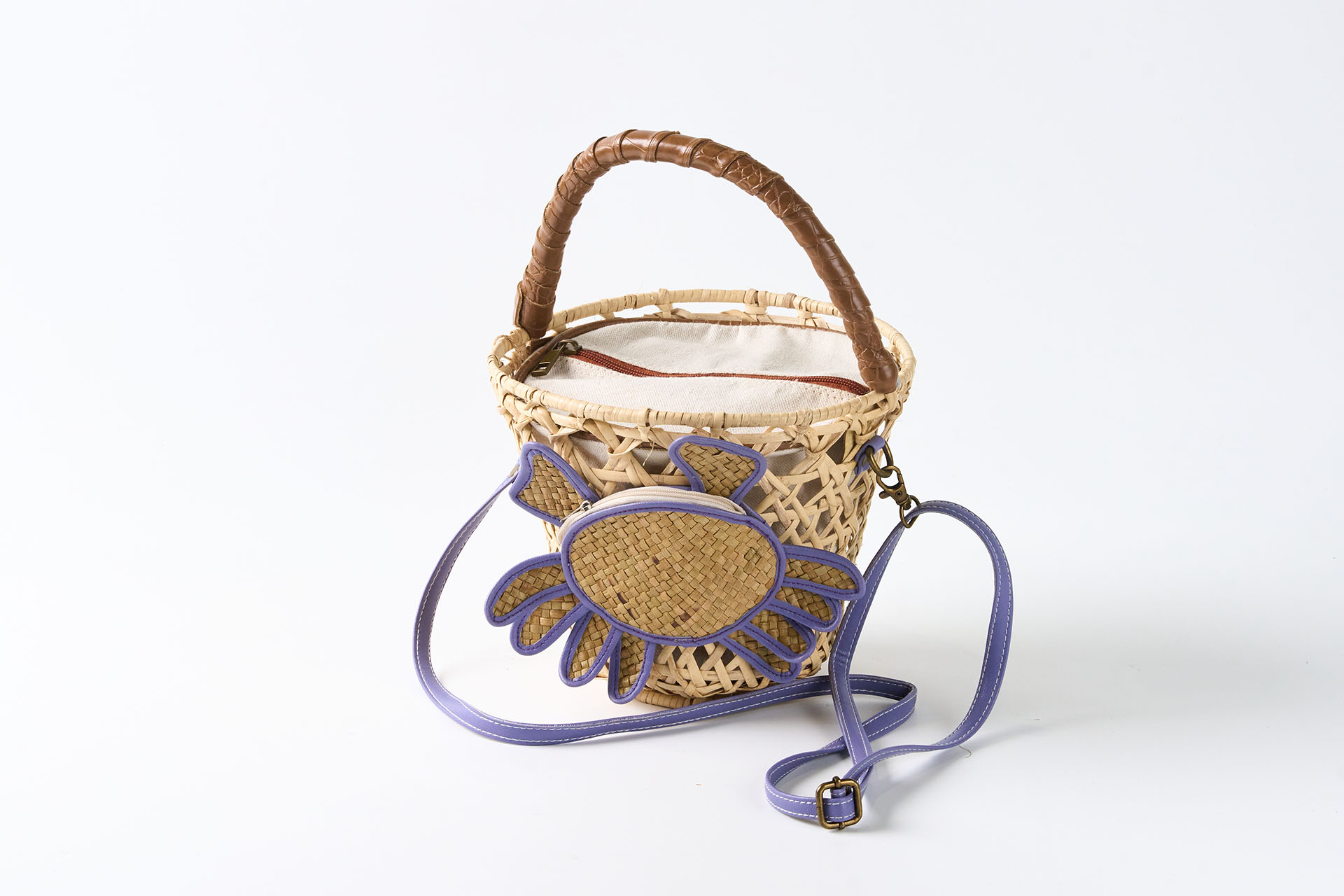 Crabby Fun Bucket Bag