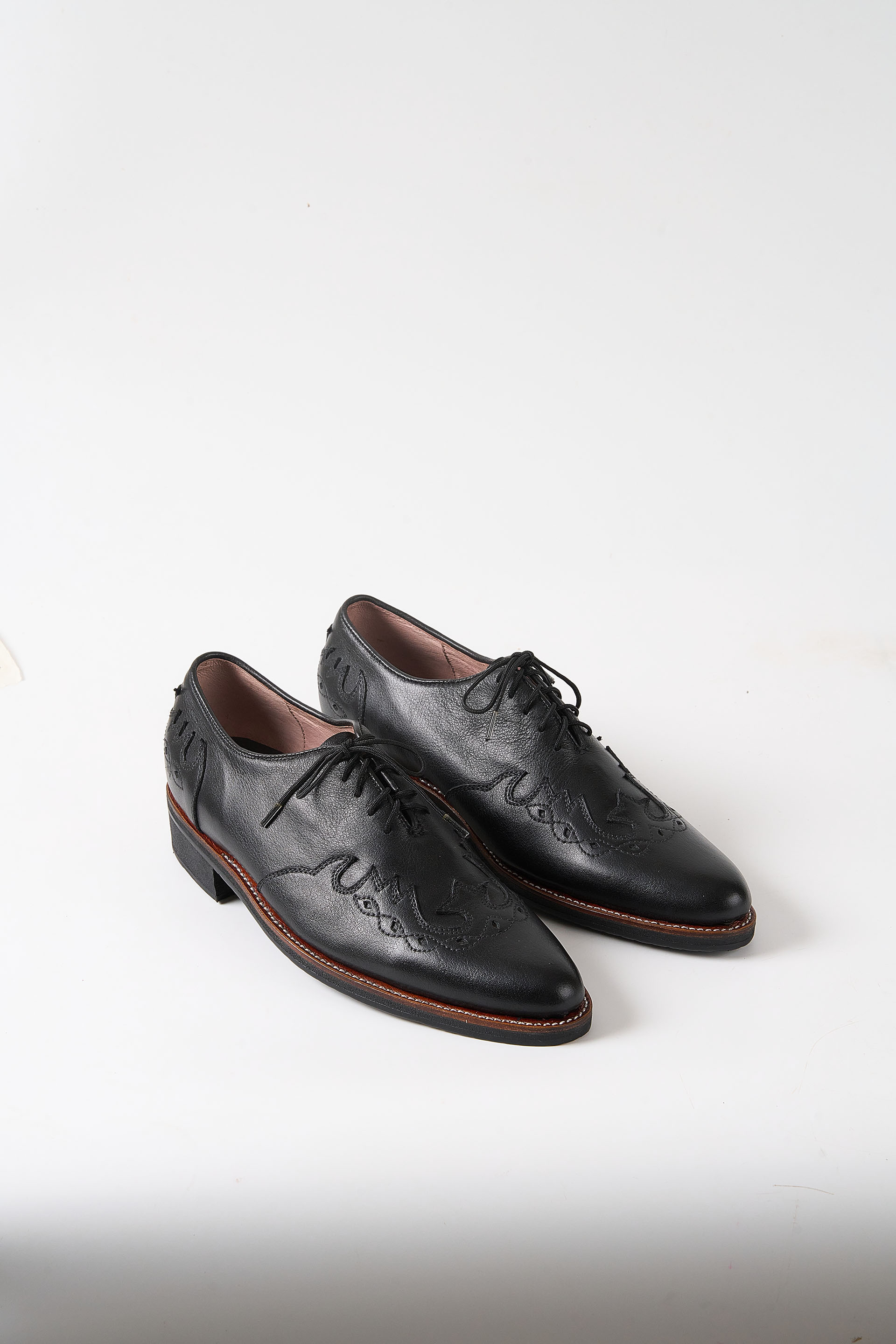 Men Oxford Shoes (Black)